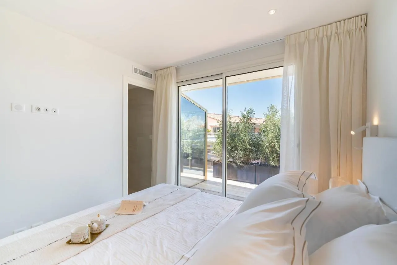 Somptuous Sea-View 3 Bedrooms Penthouse Cannes Moure Rouge