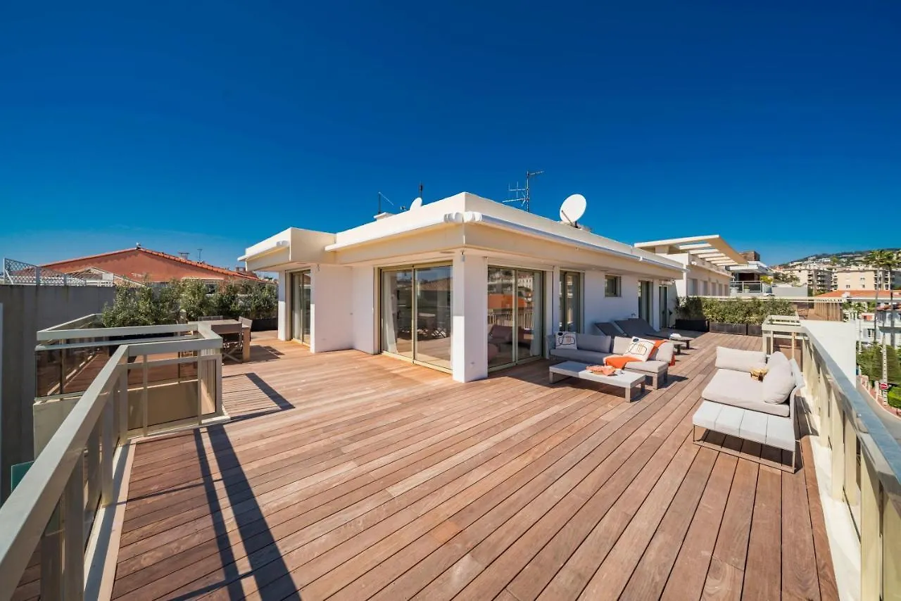 Somptuous Sea-View 3 Bedrooms Penthouse Cannes Moure Rouge France