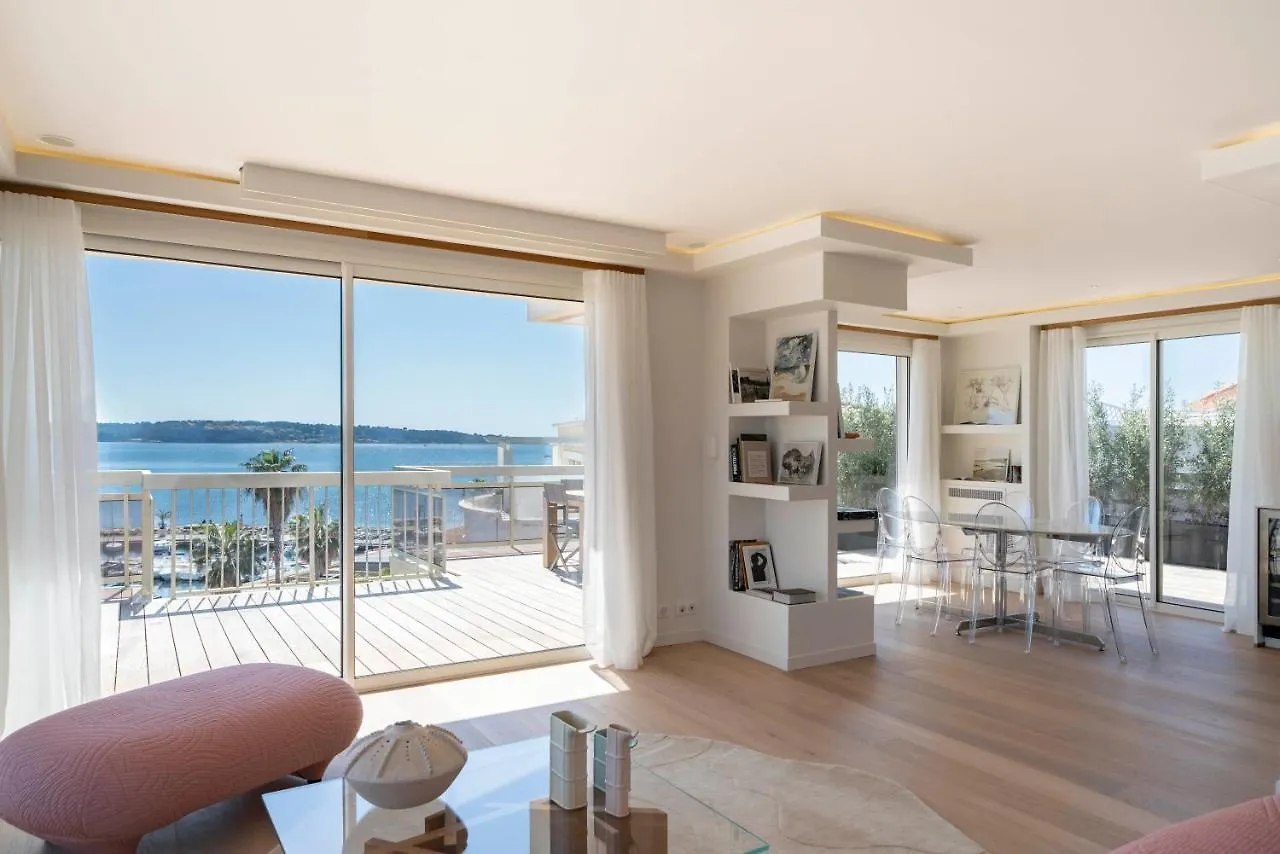 Somptuous Sea-View 3 Bedrooms Penthouse Cannes Moure Rouge Apartment