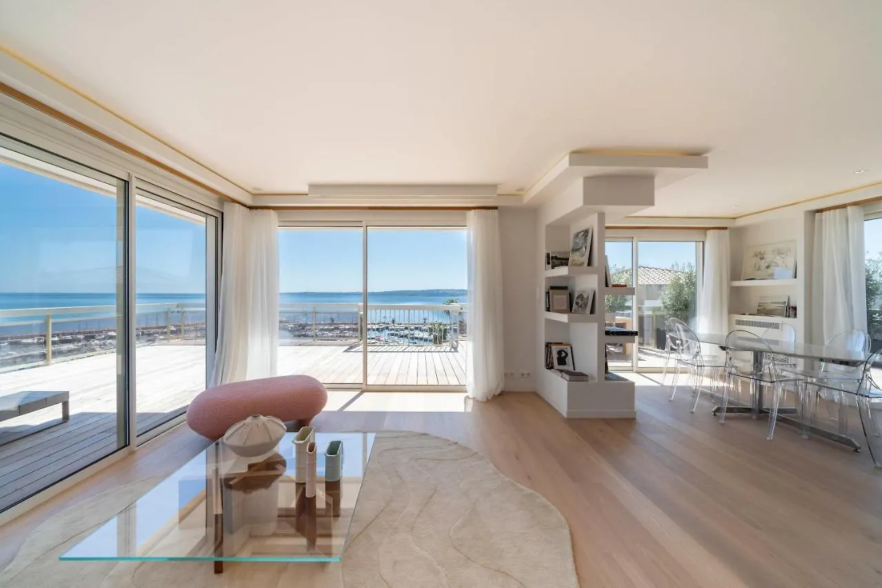 Somptuous Sea-View 3 Bedrooms Penthouse Cannes Moure Rouge France