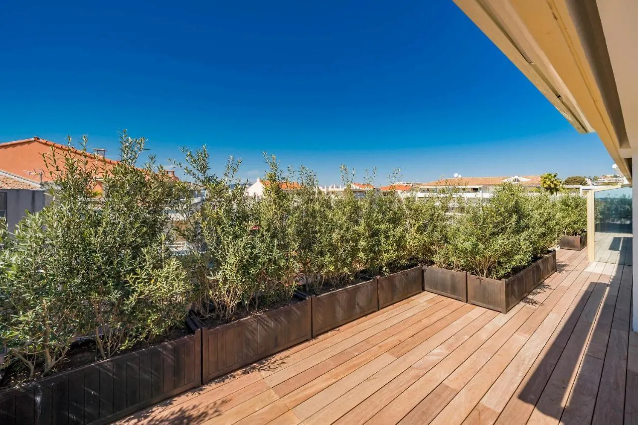 Somptuous Sea-View 3 Bedrooms Penthouse Cannes Moure Rouge France