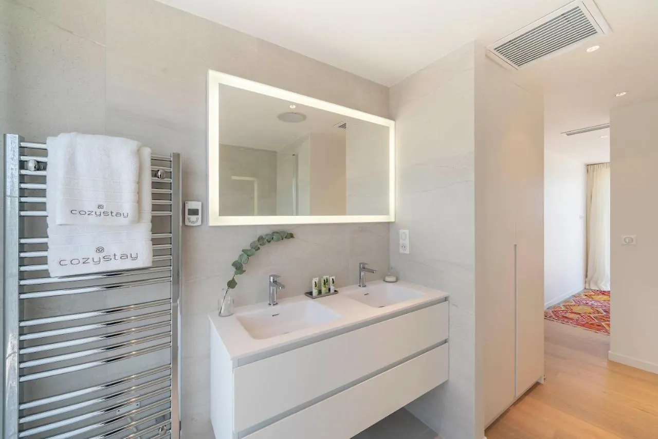 Somptuous Sea-View 3 Bedrooms Penthouse Cannes Moure Rouge Apartment