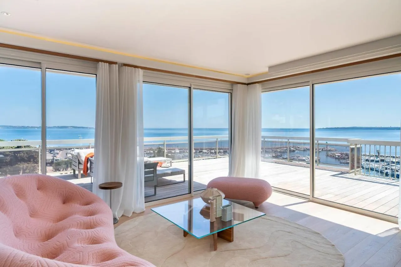 Somptuous Sea-View 3 Bedrooms Penthouse Cannes Moure Rouge
