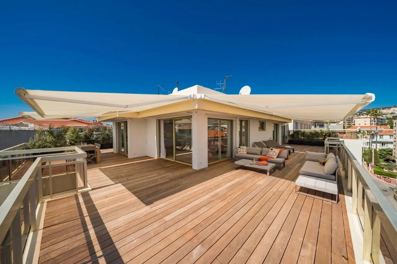 Somptuous Sea-View 3 Bedrooms Penthouse Cannes Moure Rouge 0*,  France